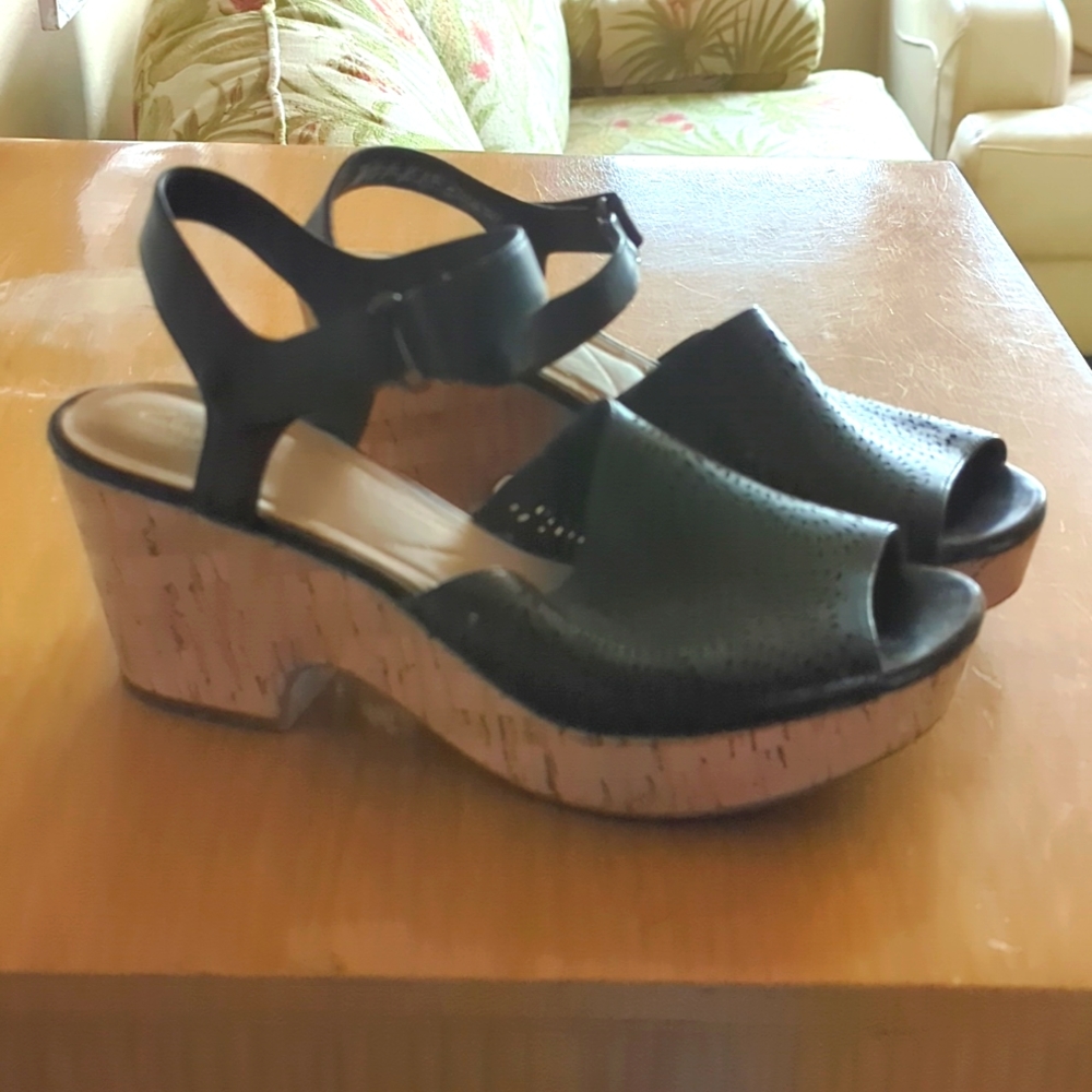 Clarks Artisan Cork Sole Platform Sandals Gem